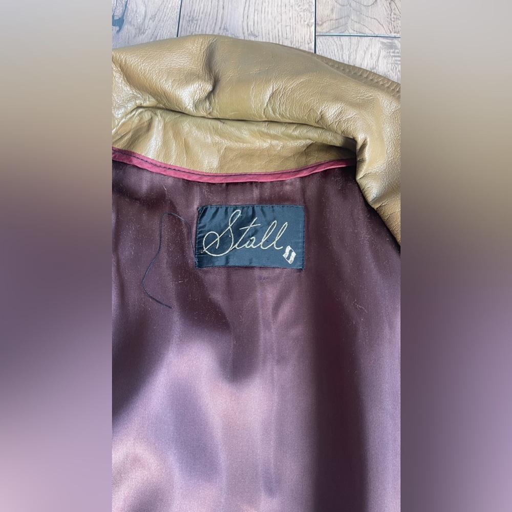 COPY - Vintage Stall Leather Trench Coat - Picture 14 of 16